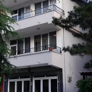 Levi Apartment Pogradec